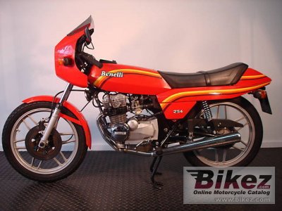 1983 Benelli 254 Quattro photo